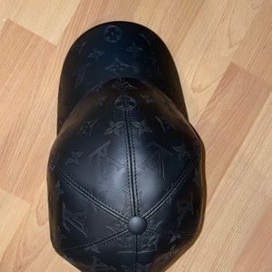 Louis Vuitton hat